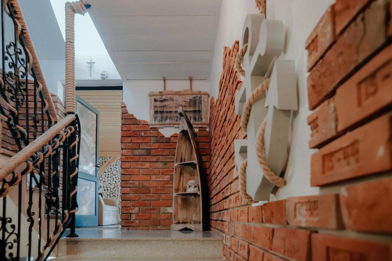 Pensjonat Reda Polanczyk Bagian luar foto